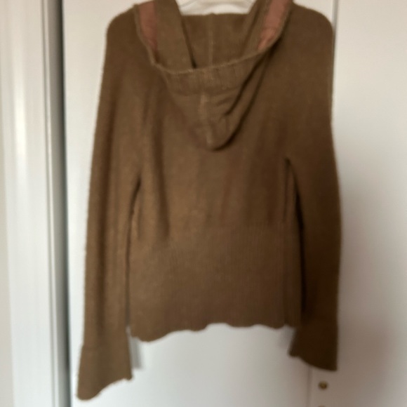 Woman’s size large, light brown cardigan sweater - Picture 2 of 4
